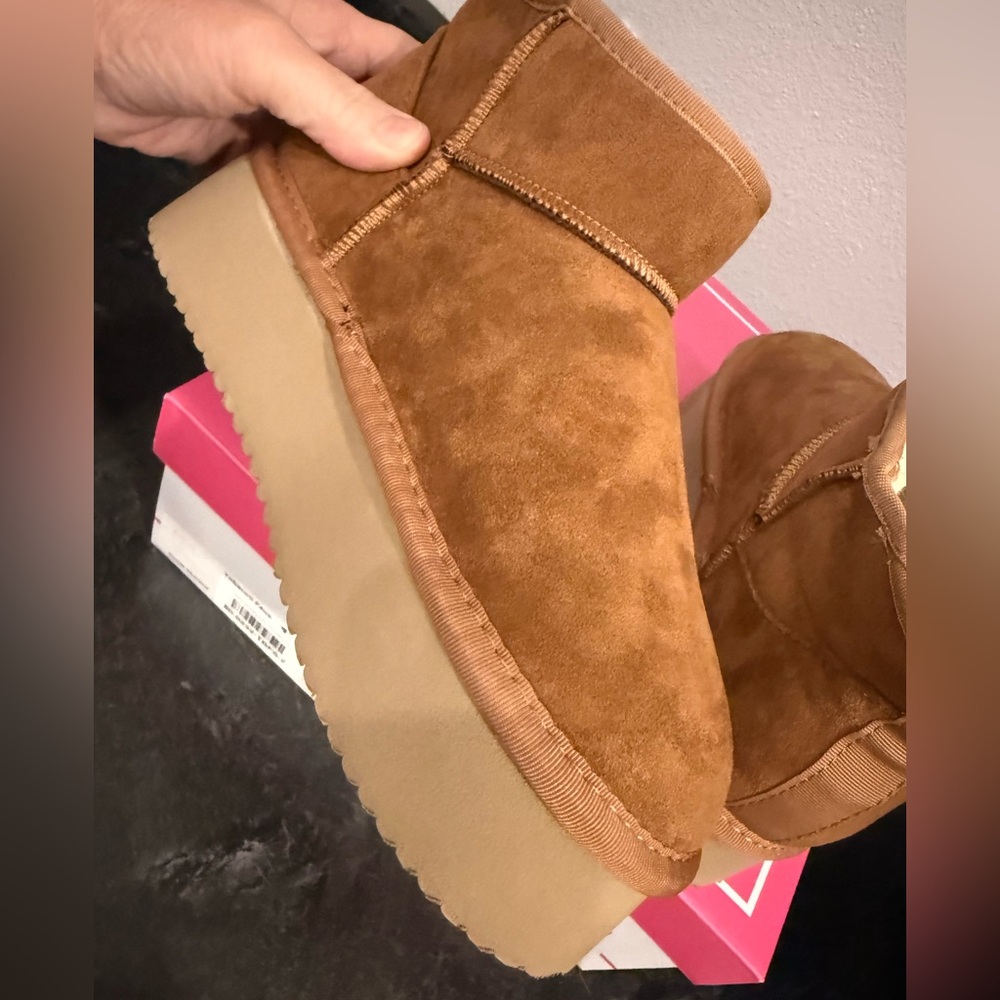 Corkys Tan Ankle Boots - Picture 3 of 4